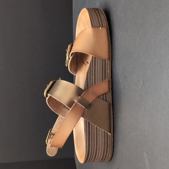 Blow Fish Malibu Munich Brown Woman's Sandals,Size 6. - Picture 7 of 9